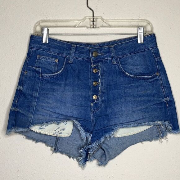 Zara Denim Cut-Off Shorts - Picture 4 of 8